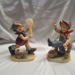 Pair of  Vintage NAPCO Figurines